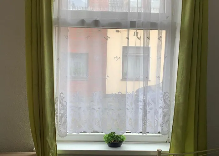 Hd Проживание в семье